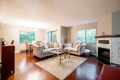 201 7119 133 Street, Surrey, BC, Surrey — Townhouse for sale