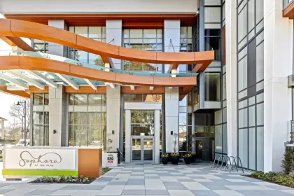 3306 1182 Westwood Street, Coquitlam, BC, Coquitlam — Apartment/Condo for sale