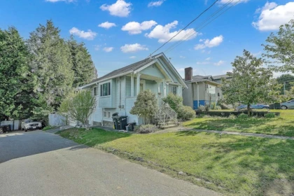 3717 Price Street, Burnaby, BC, Burnaby — Single Family Residence for sale