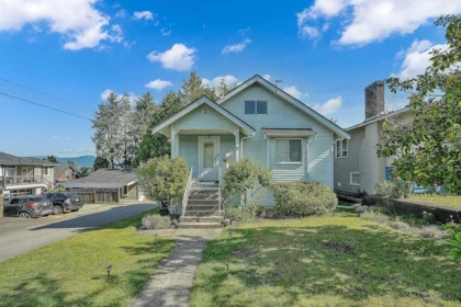 3717 Price Street, Burnaby, BC, Burnaby — Single Family Residence for sale