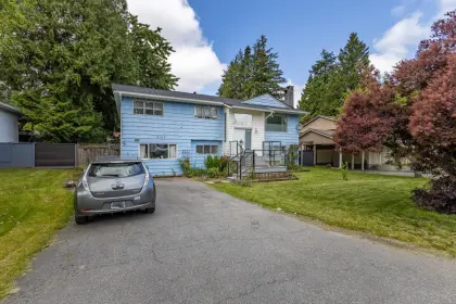9729 129a Street, Surrey, BC, Surrey — Single Family Residence for sale