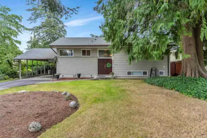 905 Crestwood Drive, Coquitlam, BC, Coquitlam — Single Family Residence for sale
