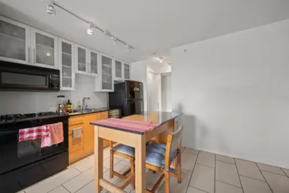 1801 1225 Richards Street, Vancouver, BC, Vancouver — Apartment/Condo for sale