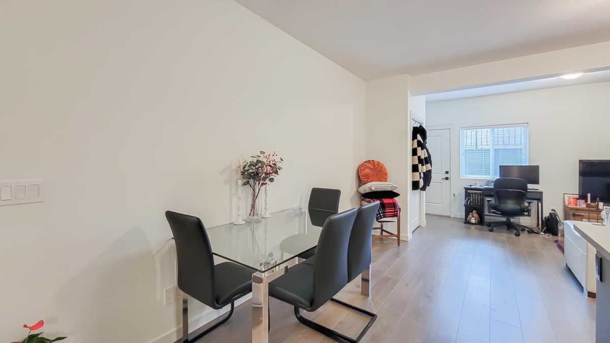 Garden / Landscaping Photo of 24670 106 Avenue, Maple Ridge, BC