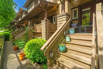 221 625 Park Crescent, New Westminster, BC, New westminster — Townhouse for sale