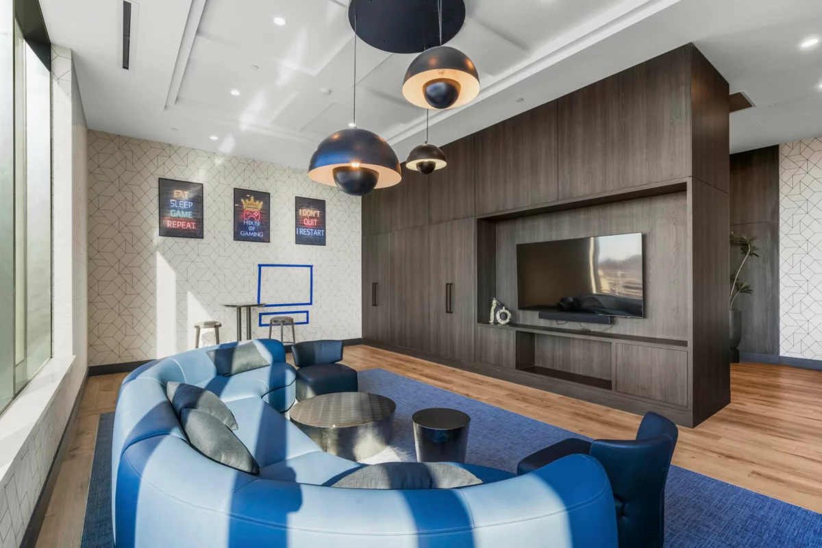 Swimming Pool Photo of 5110 2108 Gilmore Avenue, Burnaby, BC