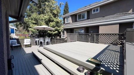 Garden / Landscaping Photo of 3090 Discovery Street, Vancouver, BC