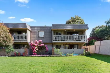 105 45900 Lewis Avenue, Chilliwack, BC, Chilliwack — Apartment/Condo for sale