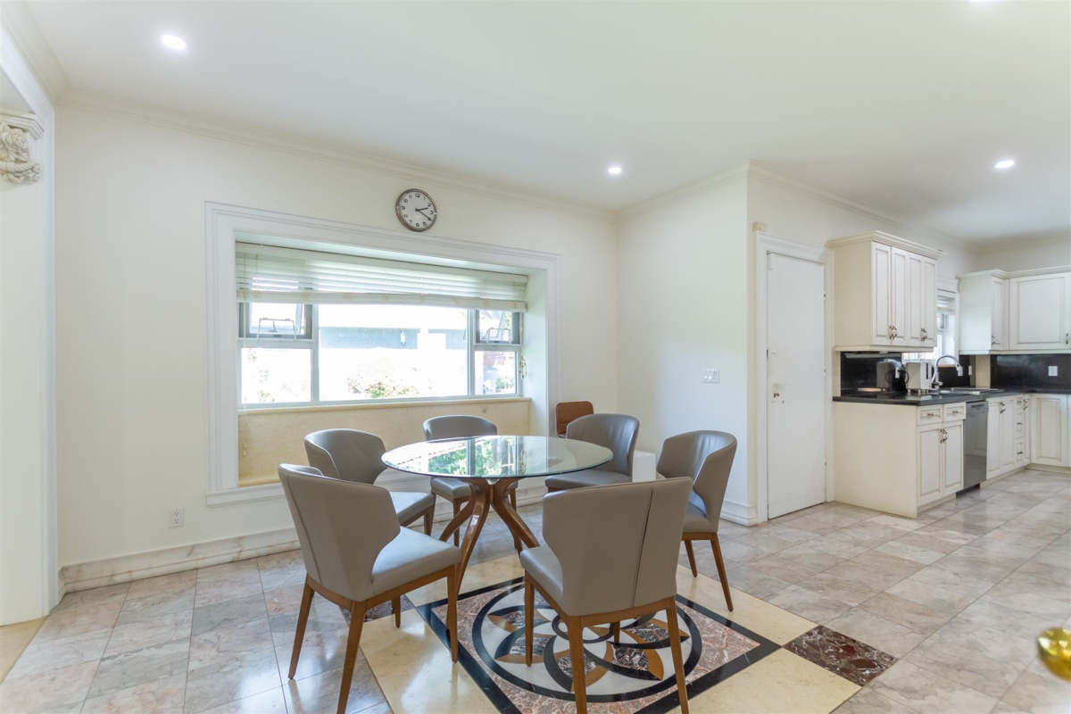 Kitchen Island Photo of 1369 W 55th Avenue, Vancouver, BC