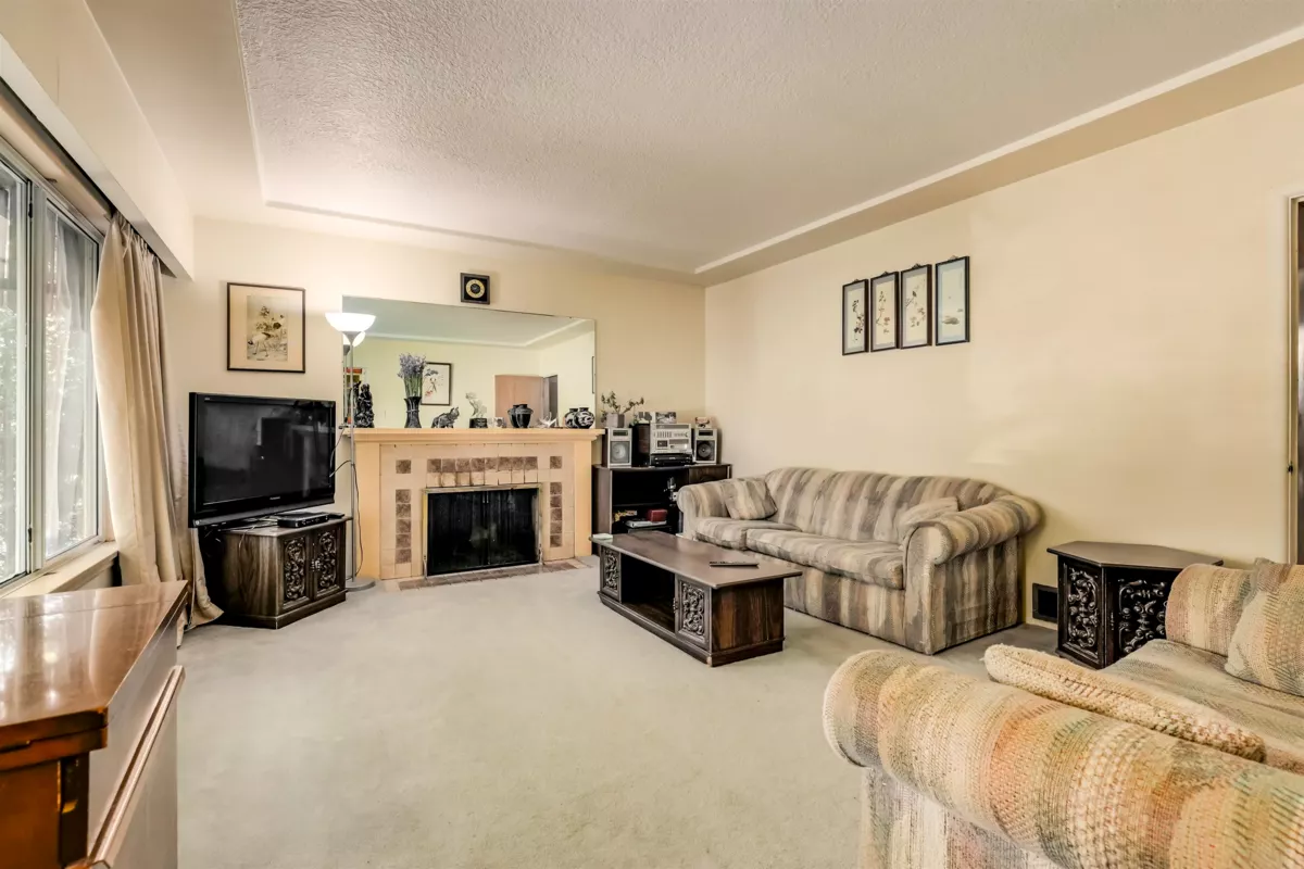 Family Room Photo of 7475 Knight Street, Vancouver, BC