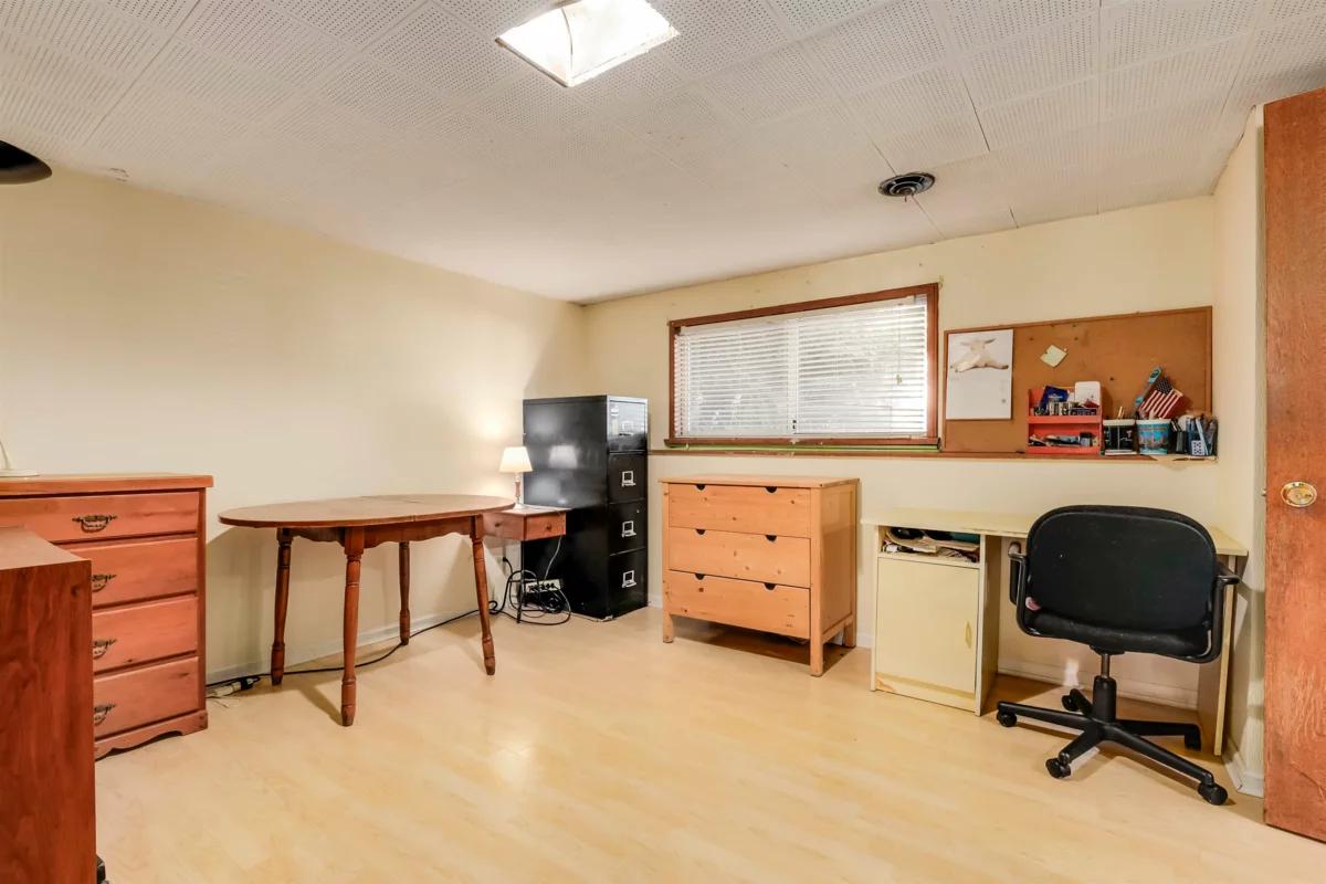 Powder Room Photo of 7475 Knight Street, Vancouver, BC