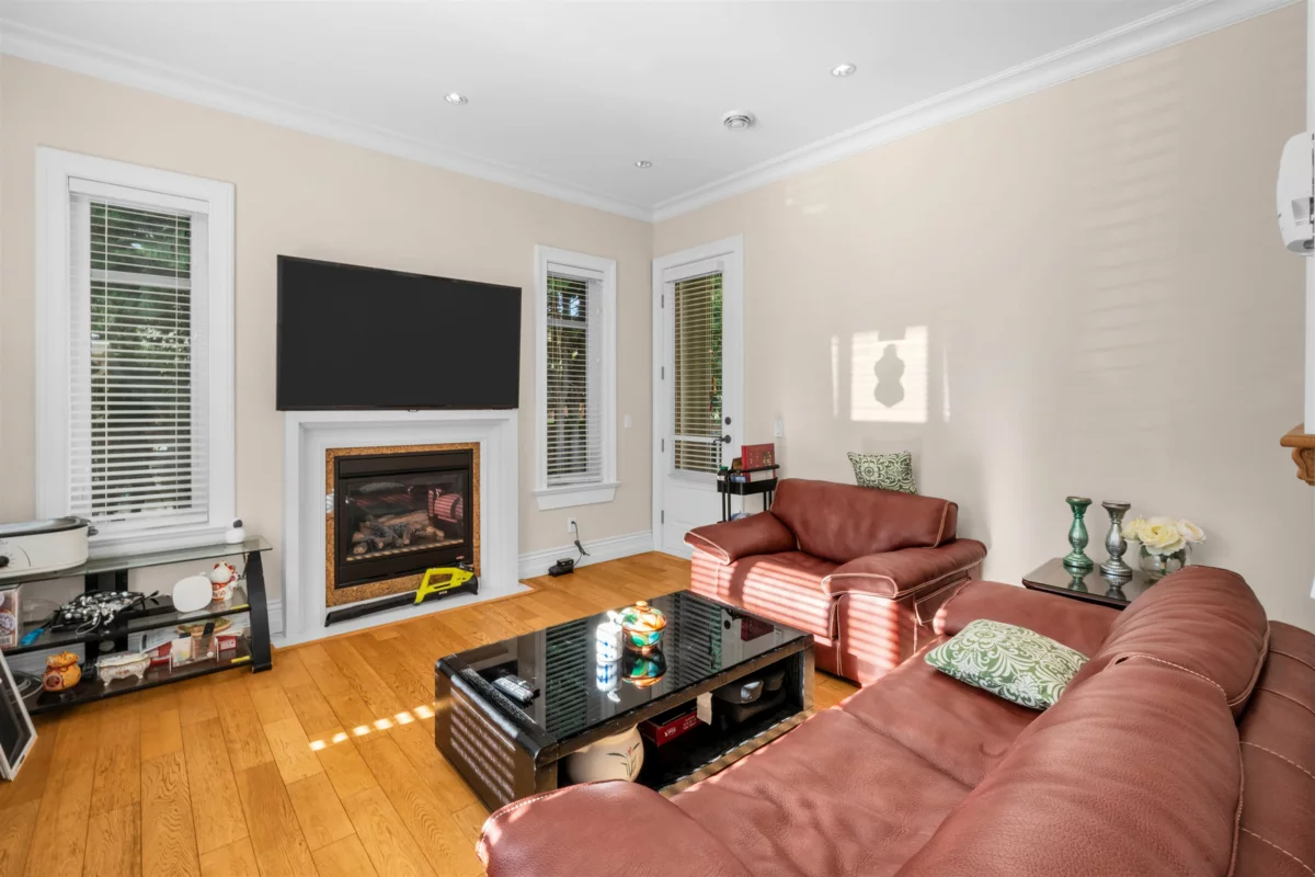 Basement Recreation Room Photo of 8233 Government Road, Burnaby, BC