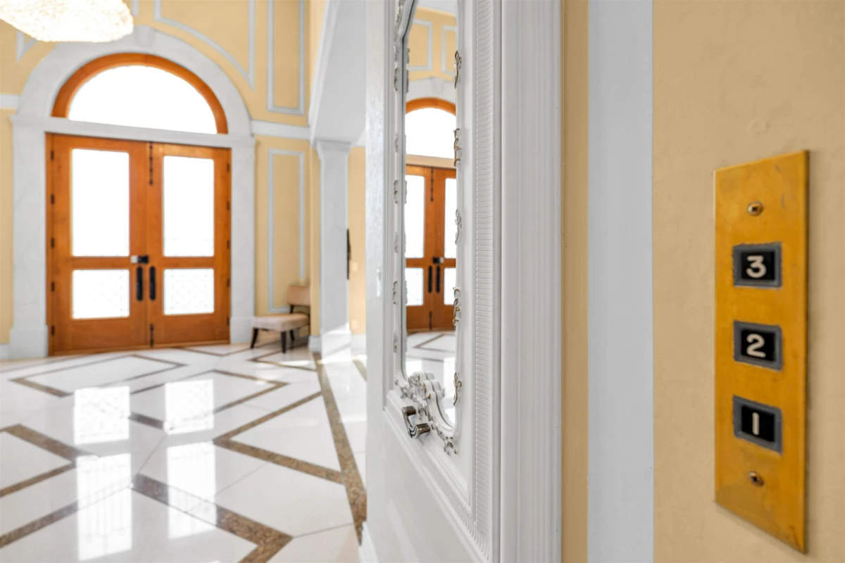 Loft / Bonus Room Photo of 8233 Government Road, Burnaby, BC