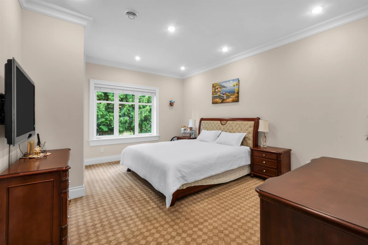 Outdoor Patio Photo of 8233 Government Road, Burnaby, BC