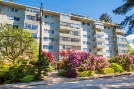 108 1425 Esquimalt Avenue, West Vancouver, BC