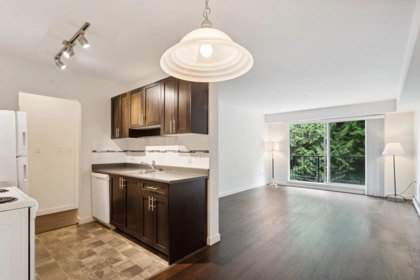 105 357 E 2nd Street, North Vancouver, BC, North Vancouver — Apartment/Condo for sale