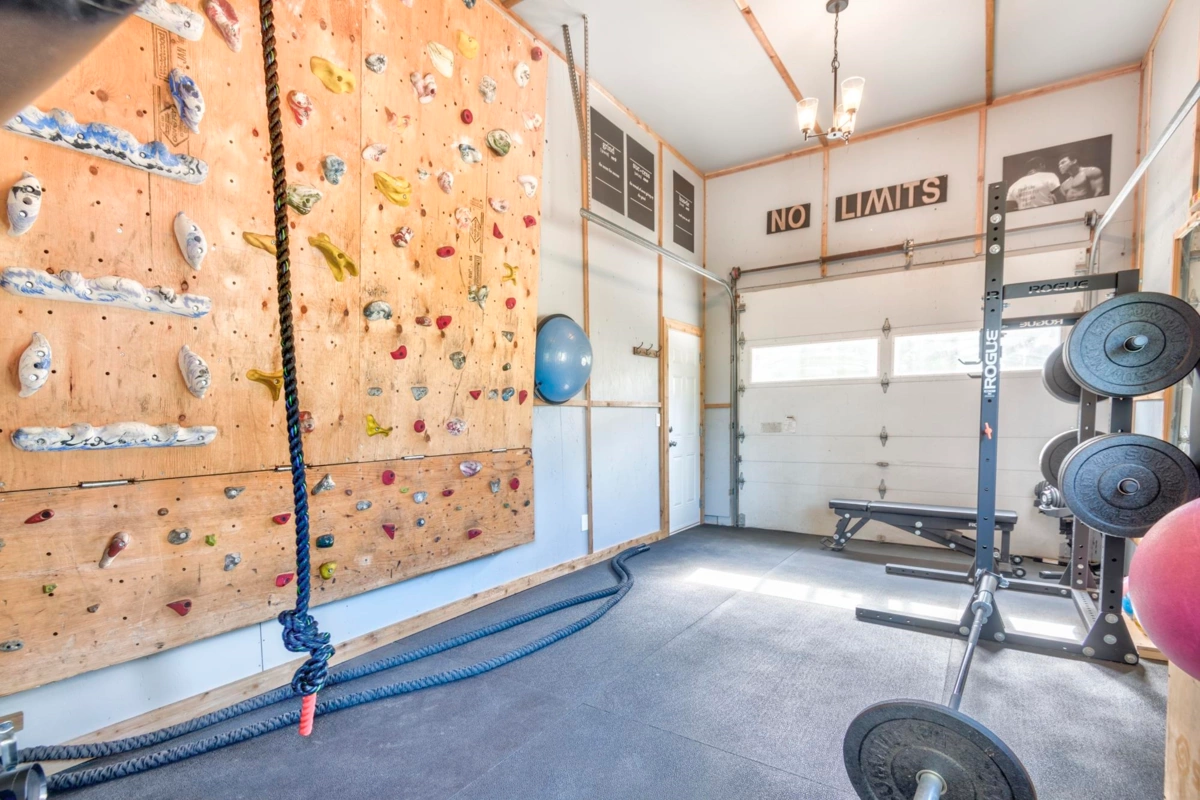 Outdoor Patio Photo of 48585 Wincott Road, Chilliwack, BC