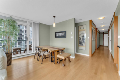 1503 1067 Marinaside Crescent, Vancouver, BC, Vancouver — Apartment/Condo for sale