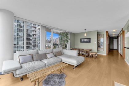 1503 1067 Marinaside Crescent, Vancouver, BC, Vancouver — Apartment/Condo for sale
