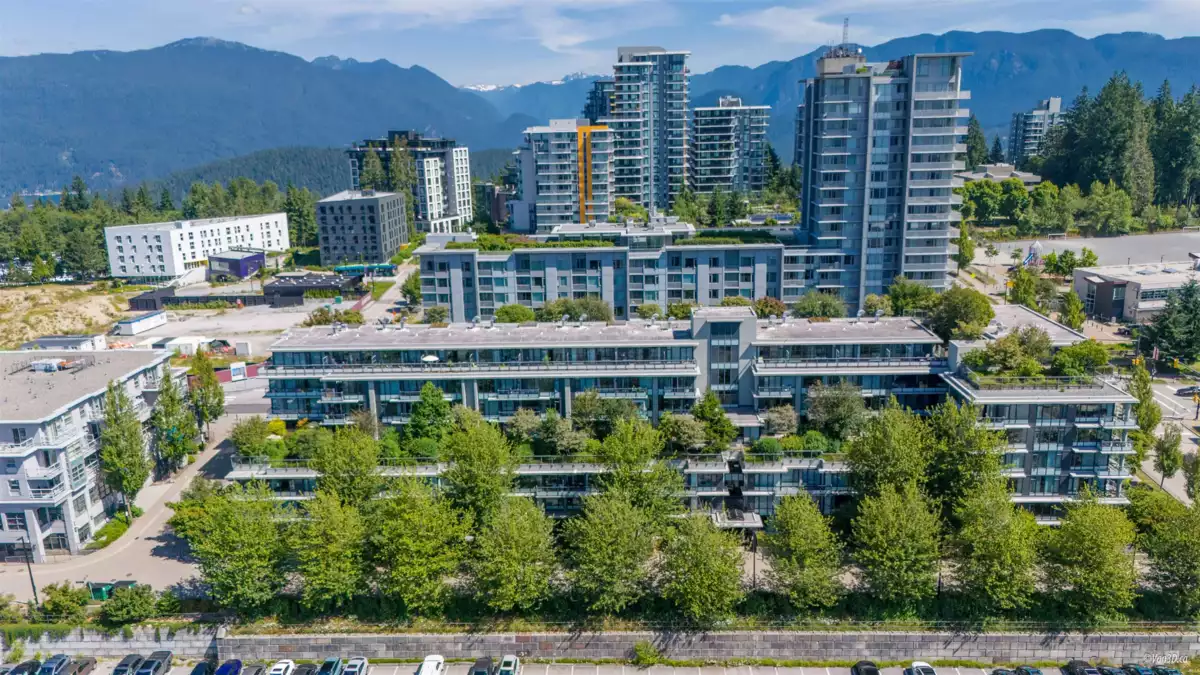 Backyard Photo of 305 9009 Cornerstone Mews, Burnaby, BC