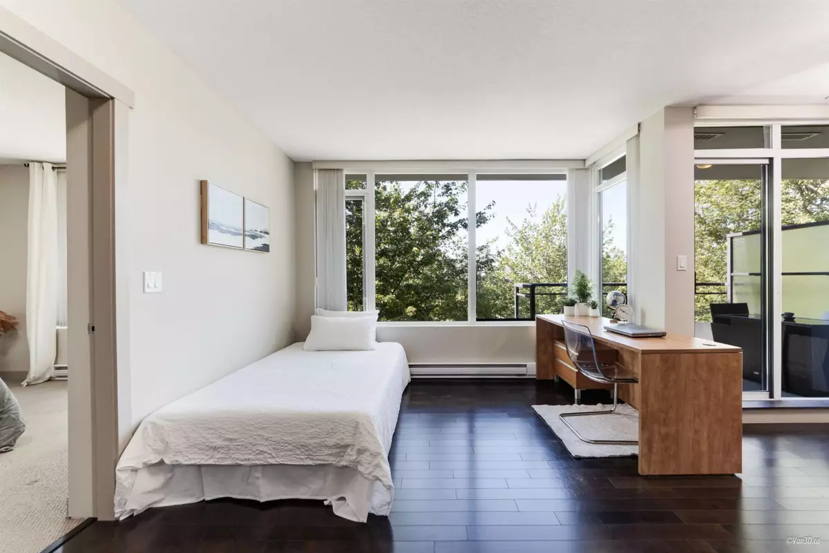 Powder Room Photo of 305 9009 Cornerstone Mews, Burnaby, BC