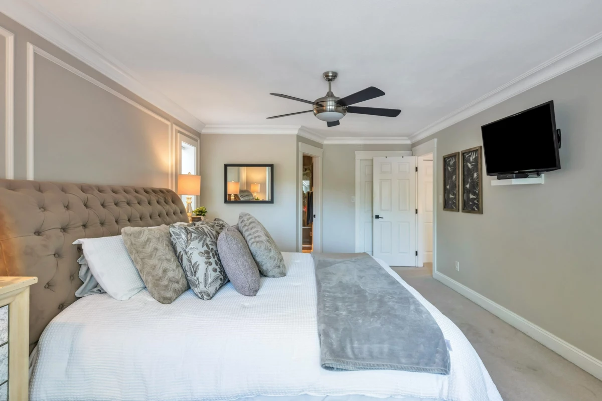 Laundry Room Photo of 22111 46 Avenue, Langley, BC