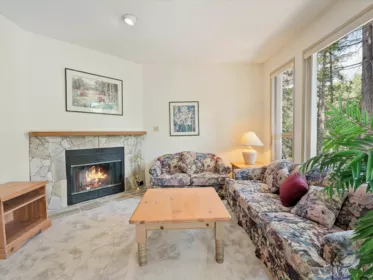 61 6127 Eagleridge Crescent, Whistler, BC, Whistler — Townhouse for sale