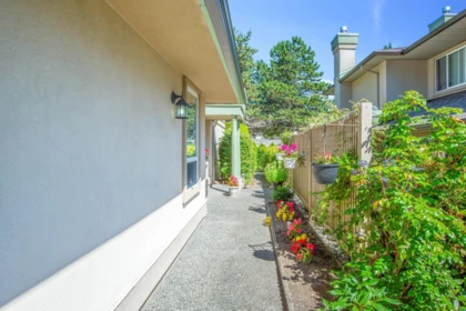 212 13888 70 Avenue, Surrey, BC, Surrey — Townhouse for sale