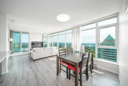 2606 6688 Arcola Street, Burnaby, BC, Burnaby — Apartment/Condo for sale