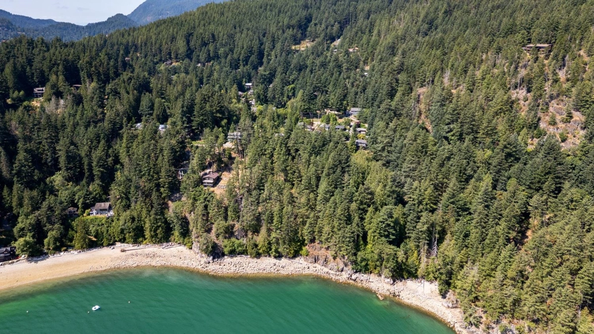Outdoor Patio Photo of 1345 Catalina Road, Bowen Island, BC