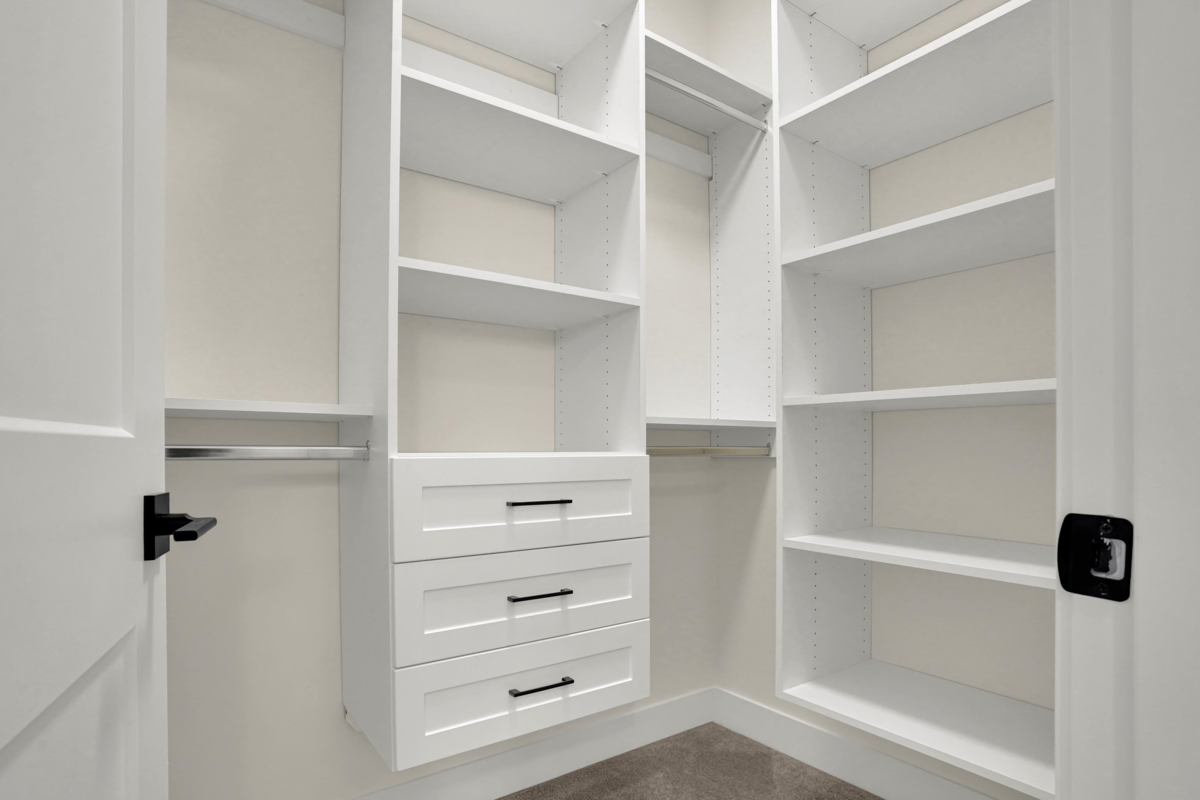 Basement Recreation Room Photo of 51199 Charlotte Place, Chilliwack, BC