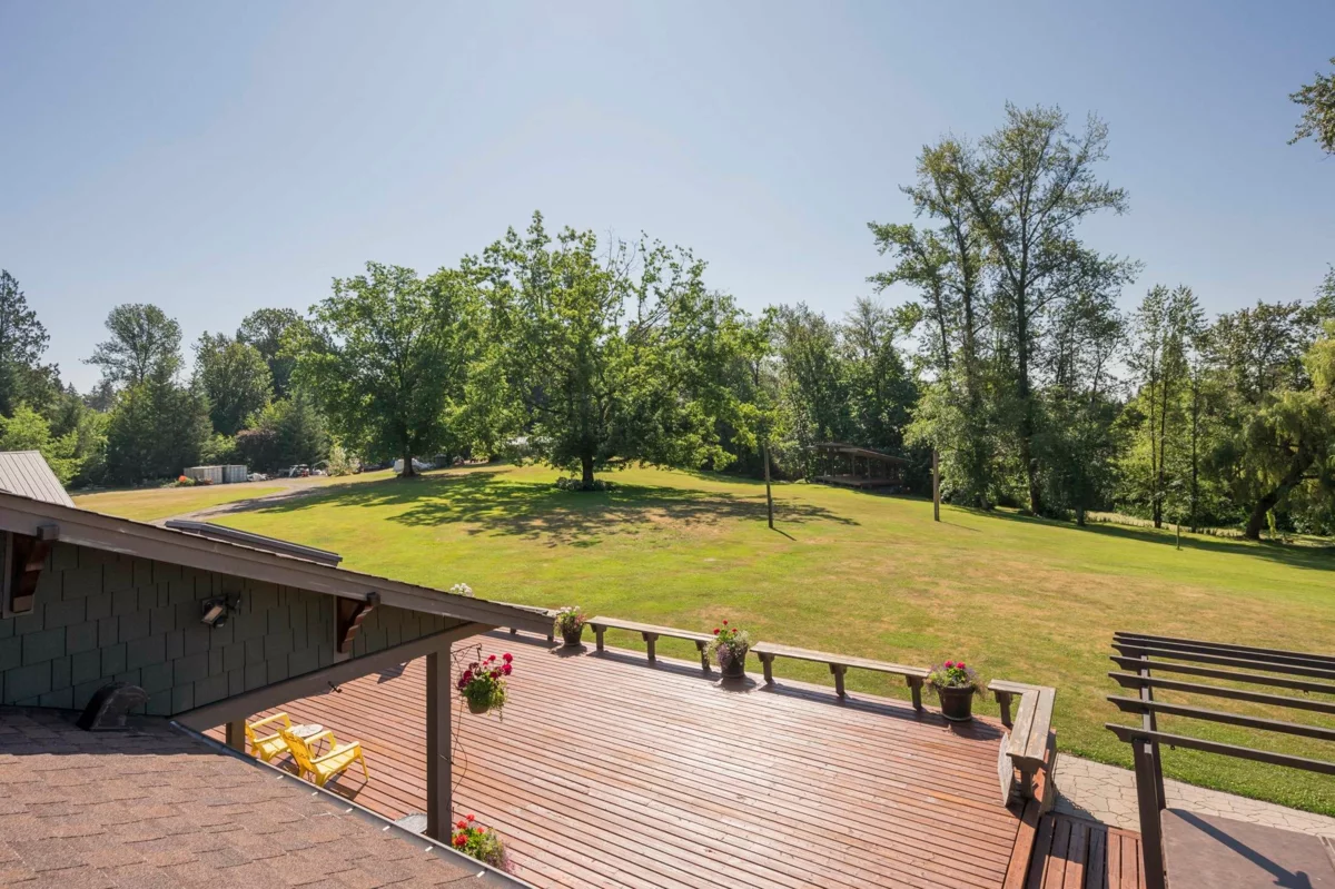 Entry Foyer Photo of 9978 Allard Crescent, Langley, BC