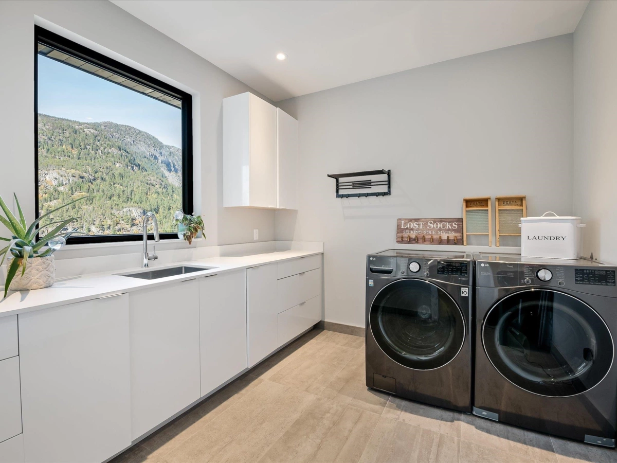 Bedroom 3 Photo of 9292 Steller's Way, Whistler, BC