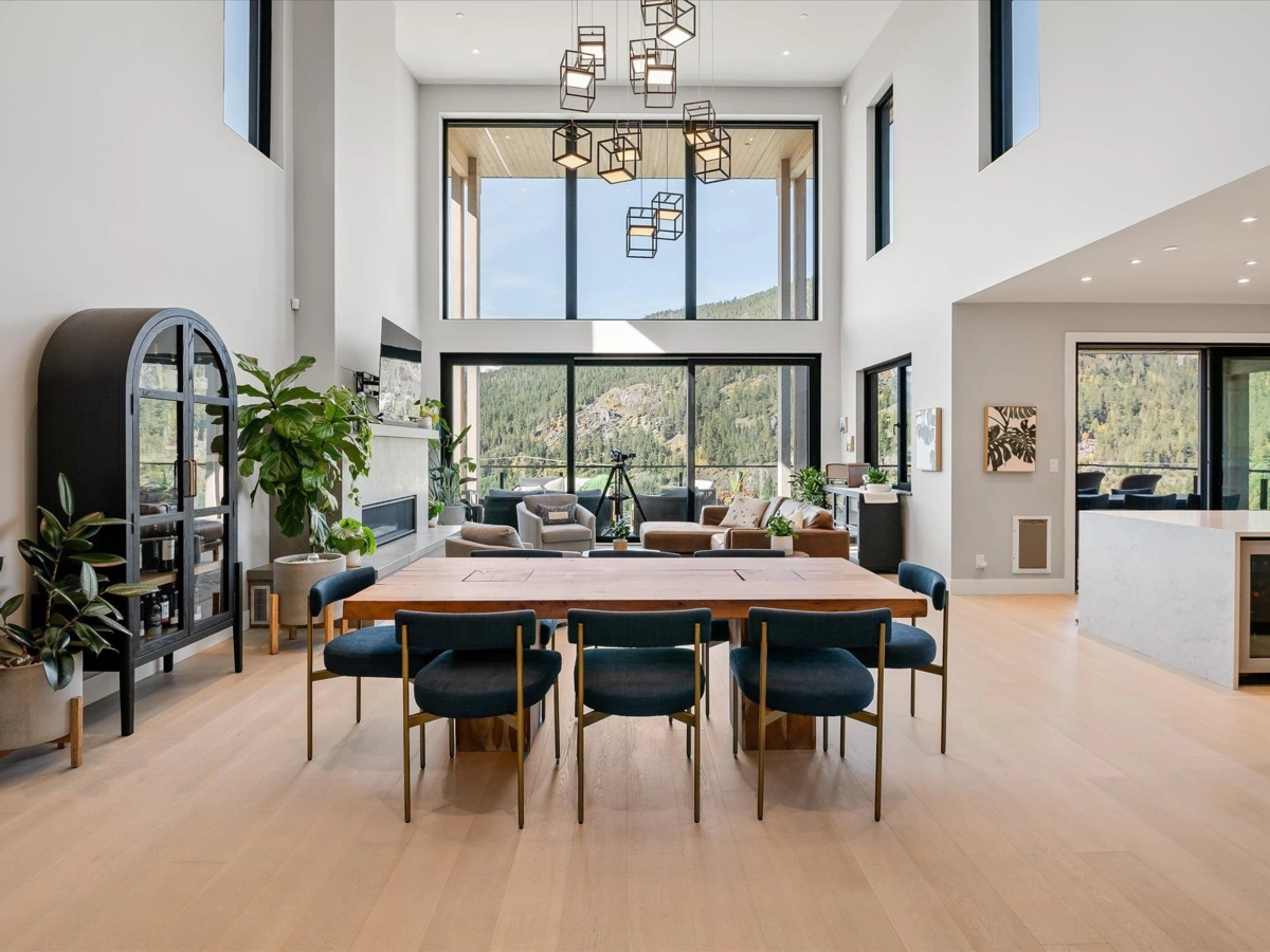 Dining Area Photo of 9292 Steller's Way, Whistler, BC