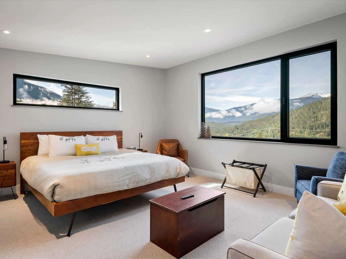 Guest Bathroom Photo of 9292 Steller's Way, Whistler, BC