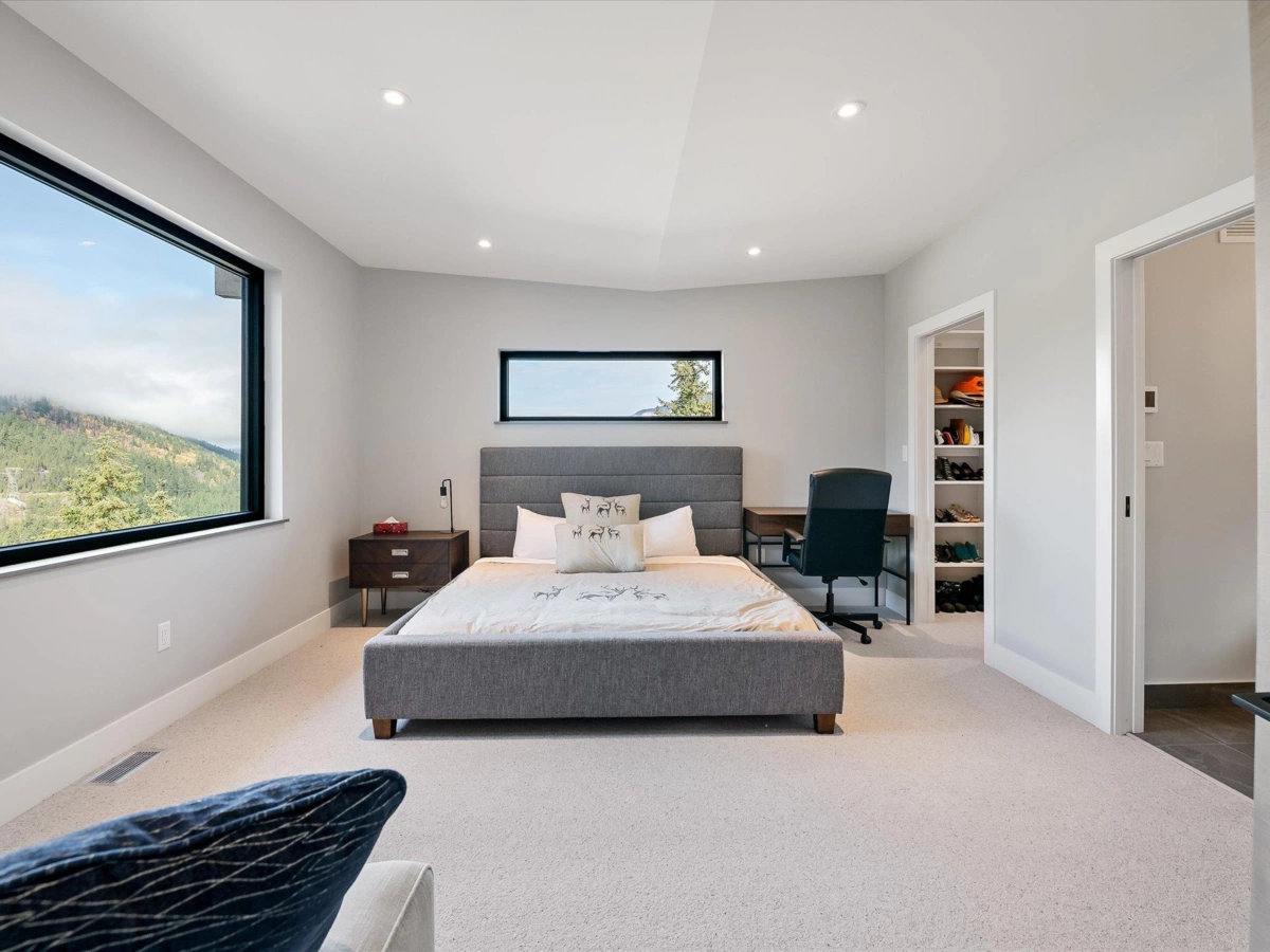 Loft / Bonus Room Photo of 9292 Steller's Way, Whistler, BC