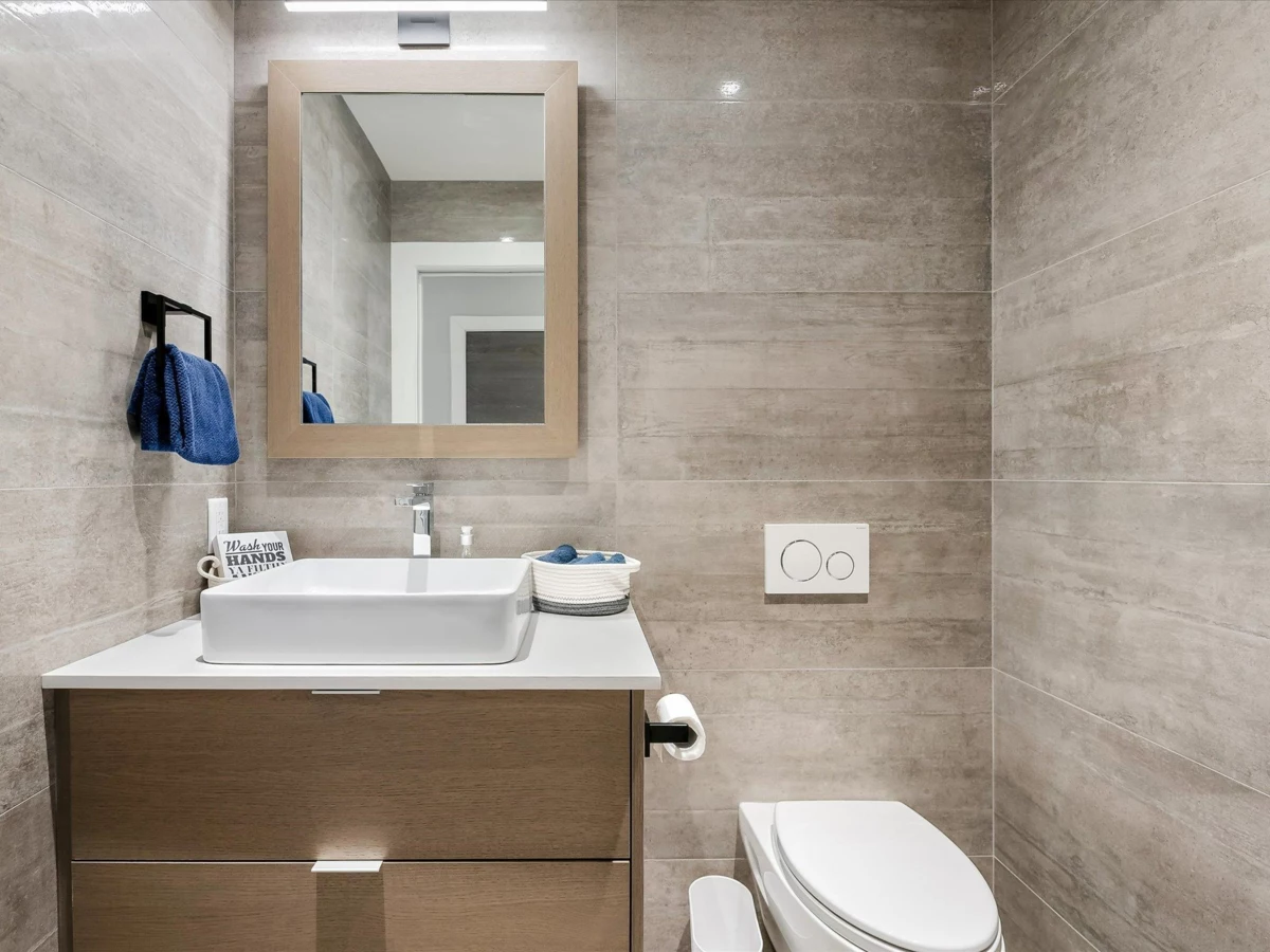 Walk-In Closet Photo of 9292 Steller's Way, Whistler, BC