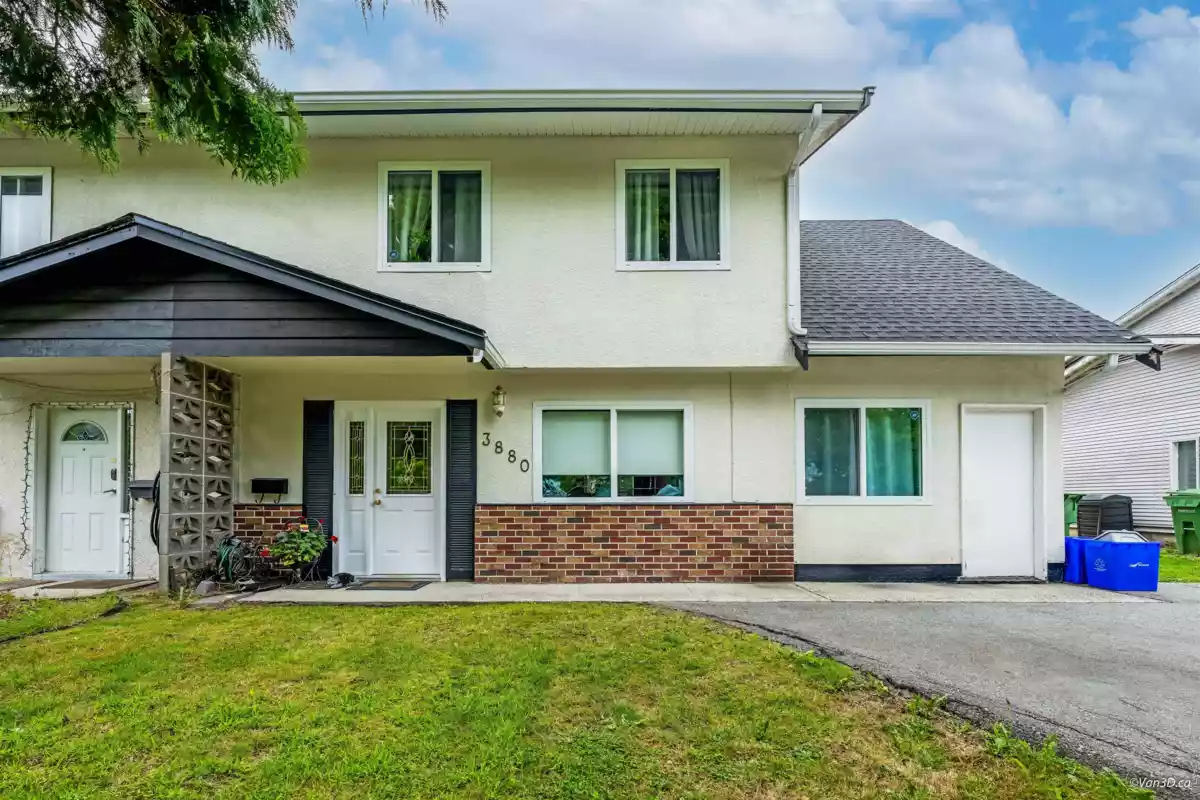 Exterior Front Photo of 3880 Blundell Road, Richmond, BC