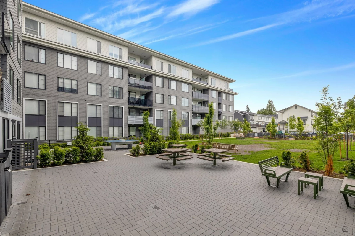 Loft / Bonus Room Photo of 316 15858 Fraser Highway, Surrey, BC