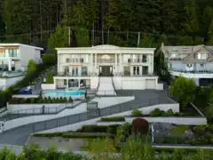 1095 Millstream Road, West Vancouver, BC