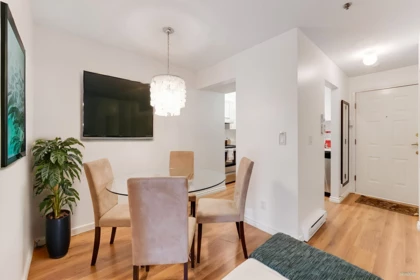 202 2295 Pandora Street, Vancouver, BC, Vancouver — Apartment/Condo for sale