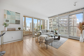 2806 688 Abbott Street, Vancouver, BC