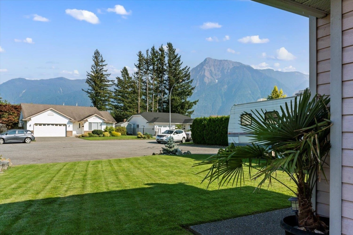 Dining Area Photo of 1639 Canterbury Drive, Agassiz, BC