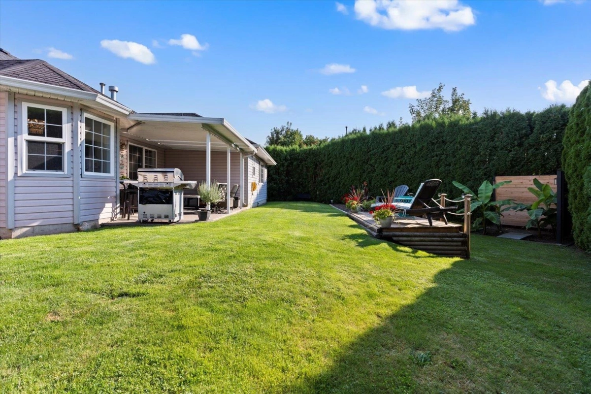 Garage Interior Photo of 1639 Canterbury Drive, Agassiz, BC