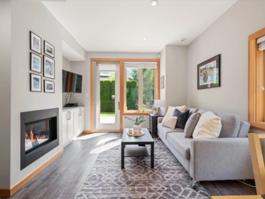 1 2007 Karen Crescent, Whistler, BC, Whistler — Townhouse for sale