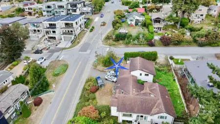 Outdoor Patio Photo of 1352 Oxford Street, White Rock, BC