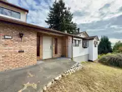 1352 Oxford Street, White Rock, BC