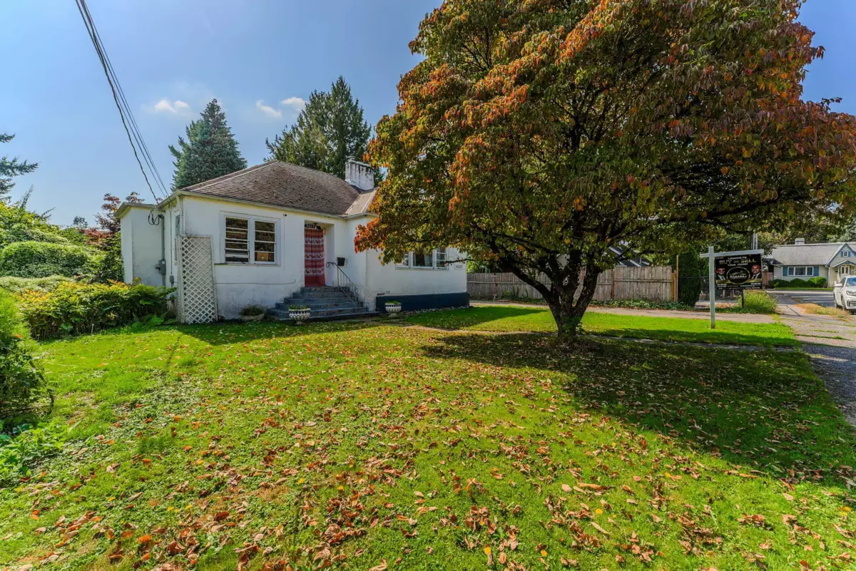 Aerial View of 46220 Maple Avenue, Chilliwack, BC