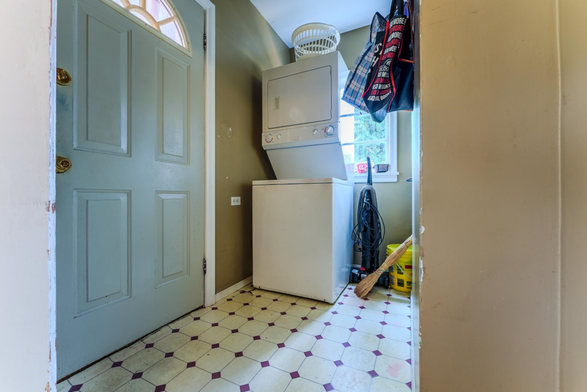 Office / Den Photo of 46220 Maple Avenue, Chilliwack, BC