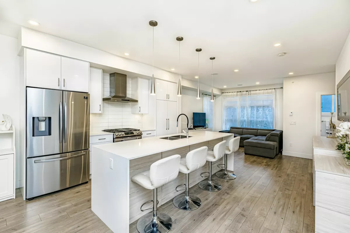 Guest Bathroom Photo of 71 7177 194a Street, Surrey, BC